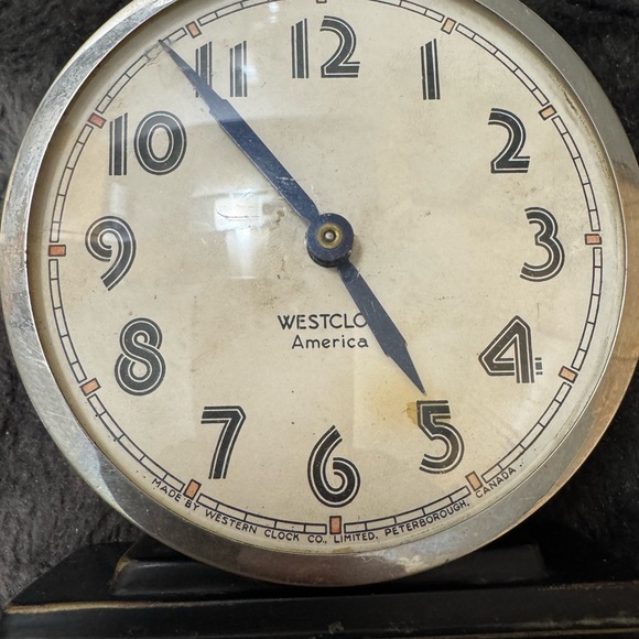 Vintage alarm clock - Picture 3 of 8